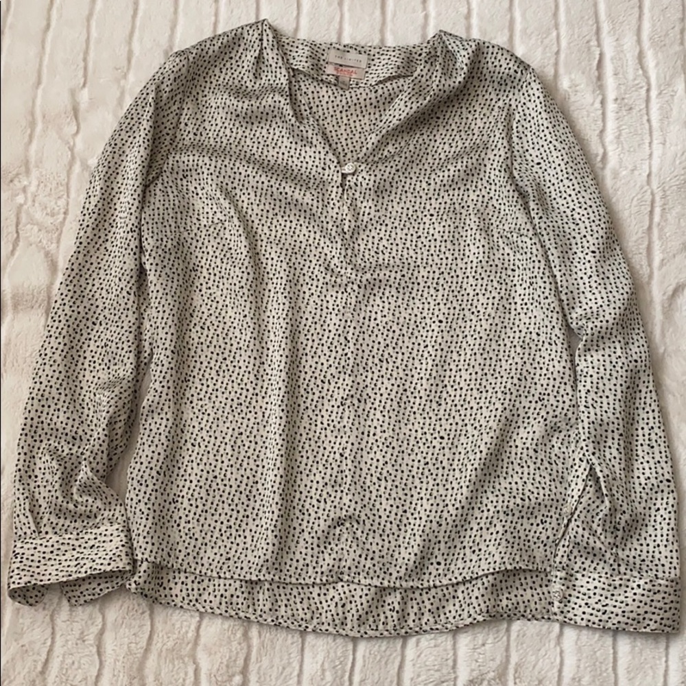 NWOT Limited Edition Scandal Blouse